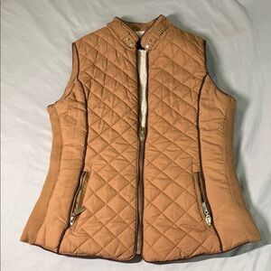 Active USA Quilted Brown Vest for Women